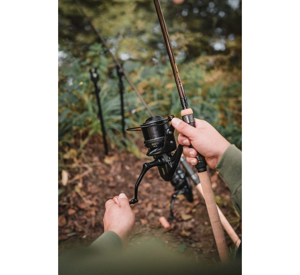 Giants fishing Naviják Deluxe Reel FD 9000 + cívka 9000 ZDARMA!