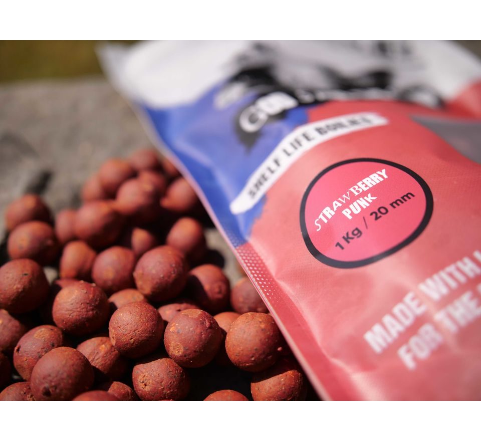 G.B.U. Boilies Strawberry Punk