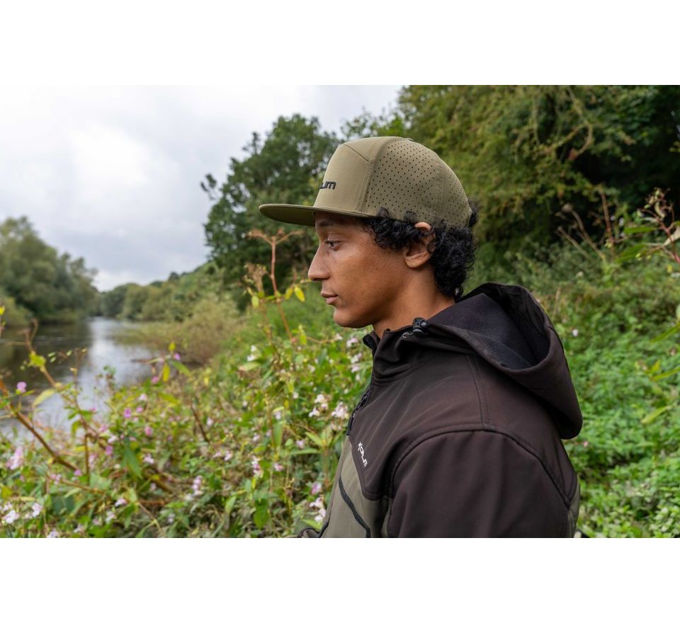 Korum Šiltovka Performance Hat Olive