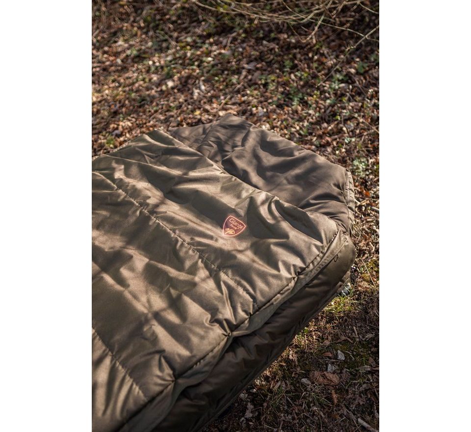 Giants fishing Lehátko + spací pytel Bedchair/Sleeping Bag System RWX 5 STD