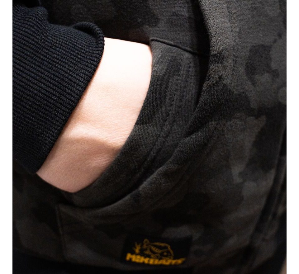 Mikbaits Bunda so zipsom Black Camou Sherpa čierna