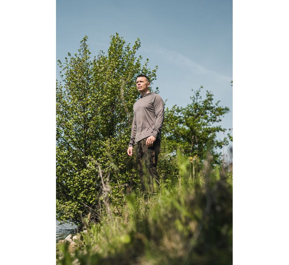 Korda UV triko UPF Hooded Top Charcoal