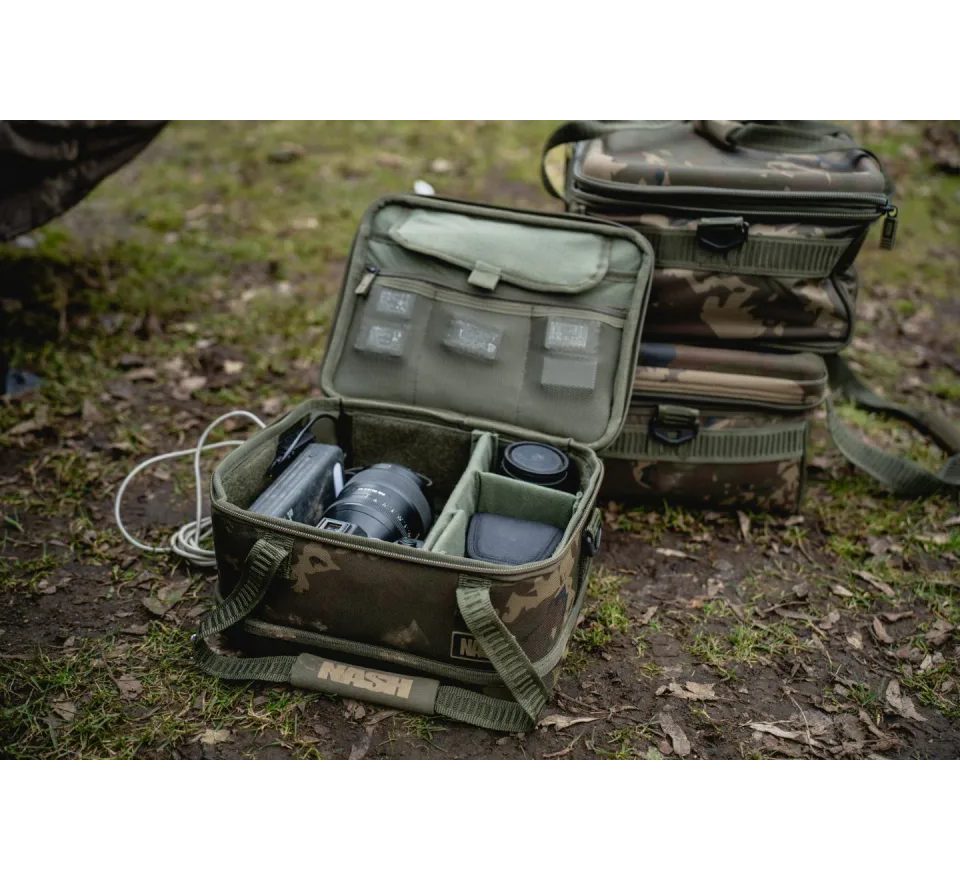 Nash Taška Subterfuge Hi Protect Tech Bag
