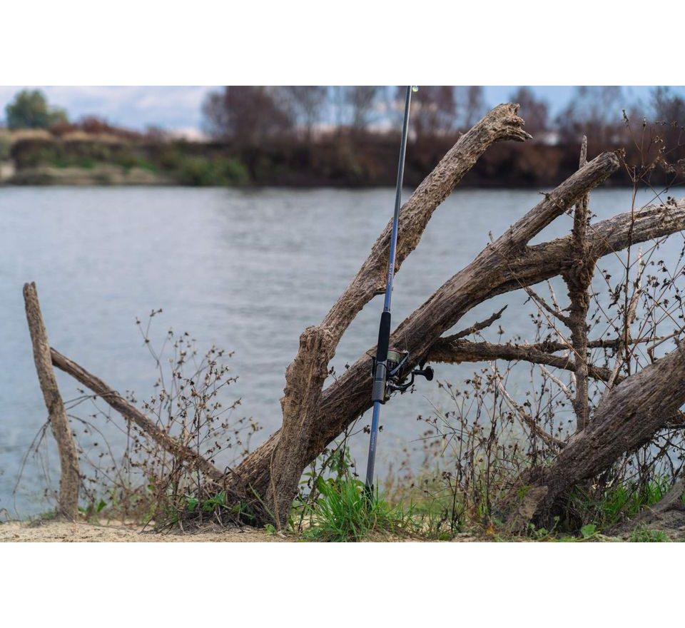 Favorite Prút Skyline SKY1-702M 2,13m 7-21g Ex.Fast