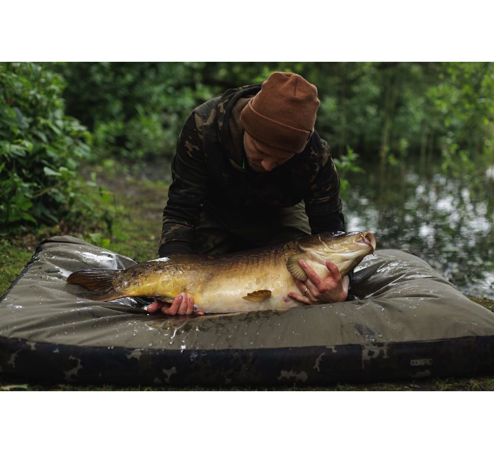 Korda Podložka Compac Hybrid Mat Dark Kamo