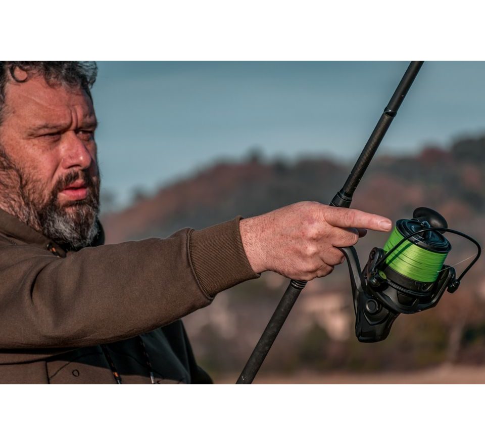 Penn Naviják Vantage 8000 Spod