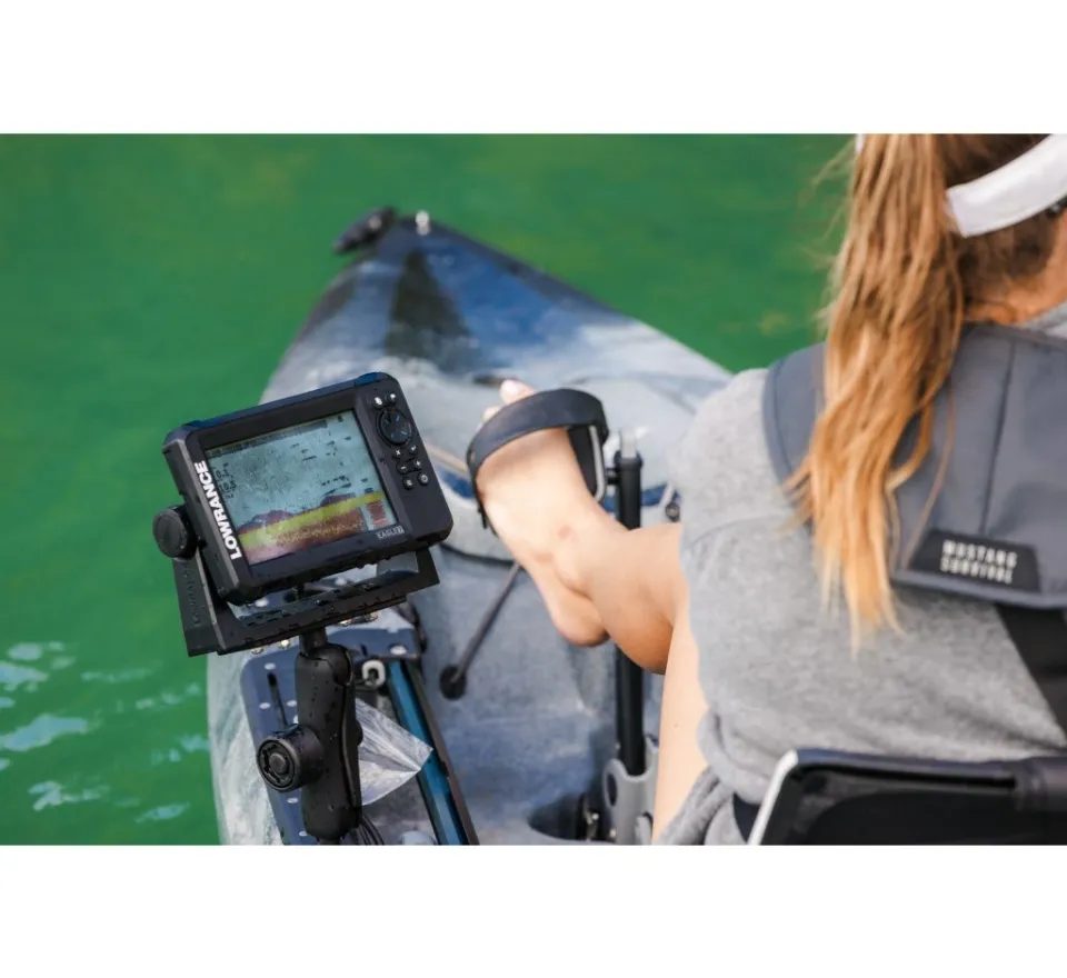 Lowrance Echolot Eagle 7 se sondou Splitshot HD + baterie + nabíječka ZDARMA