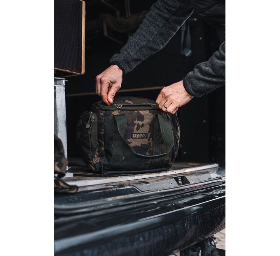 Korda Taška Compac Utility Bag Large Dark Kamo