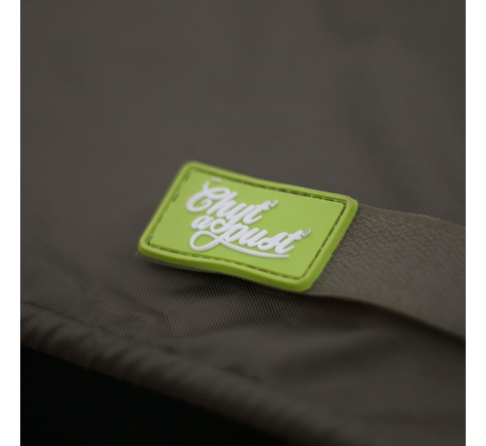 Chyť a pusť Přístřešek Brolly Thunder + Suretti Spací pytel Expert