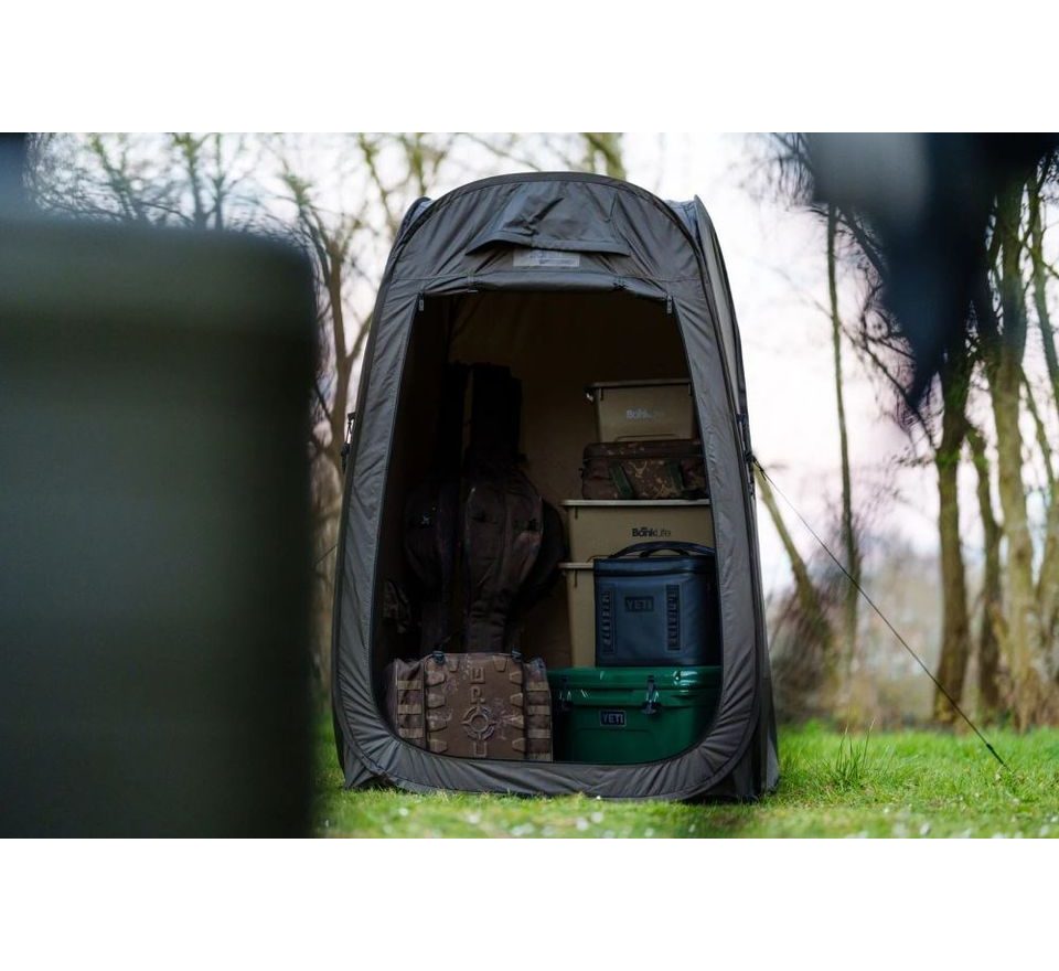 Nash Toaletní a sprchový stan Bank Life Utility Shelter