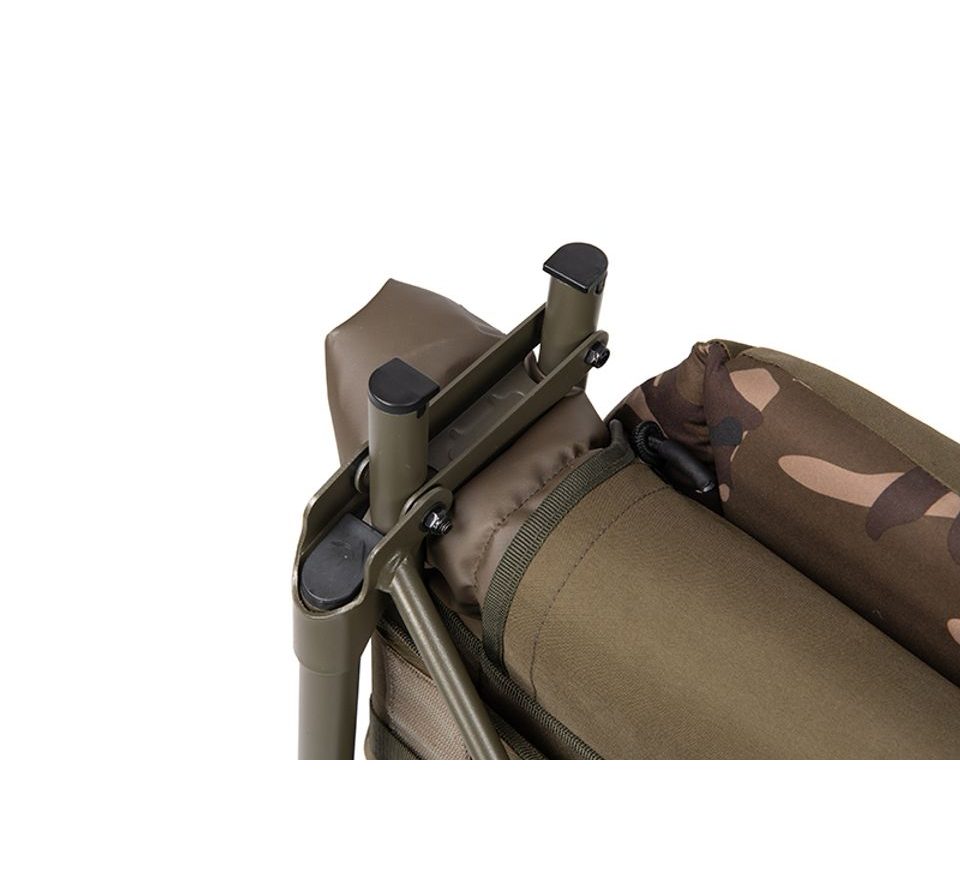 Fox Lehátko Camolite Compact Bed