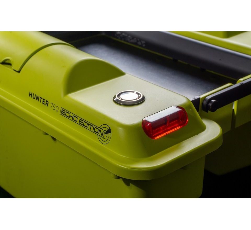 RidgeMonkey Zavážecí Loďka Hunter 750 Bait Boat Hi-Viz