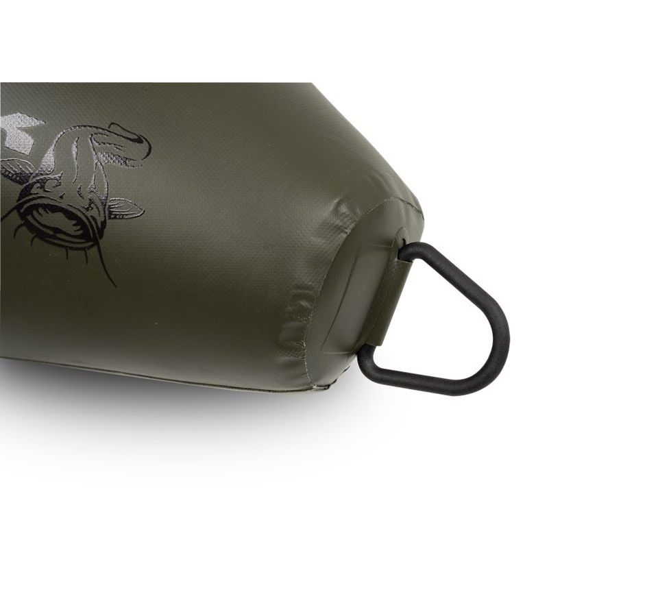 Black Cat Bójka Big Flow Bója