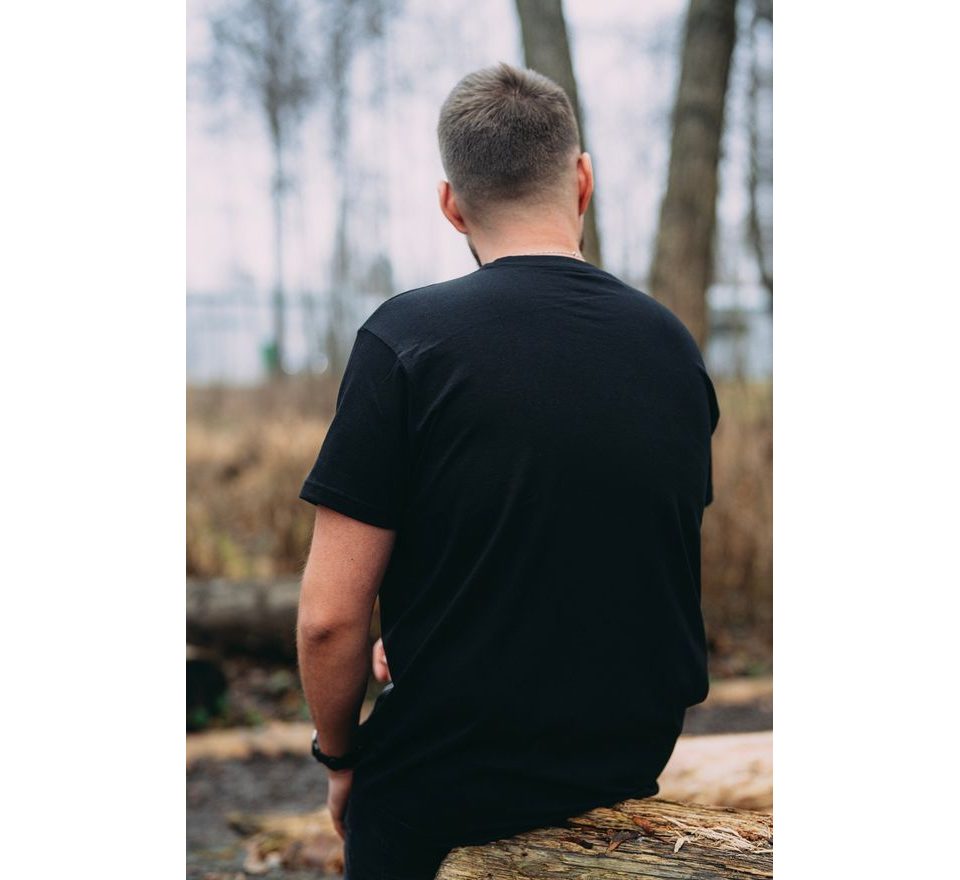 Giants fishing Tričko pánské černé Plavající kapr