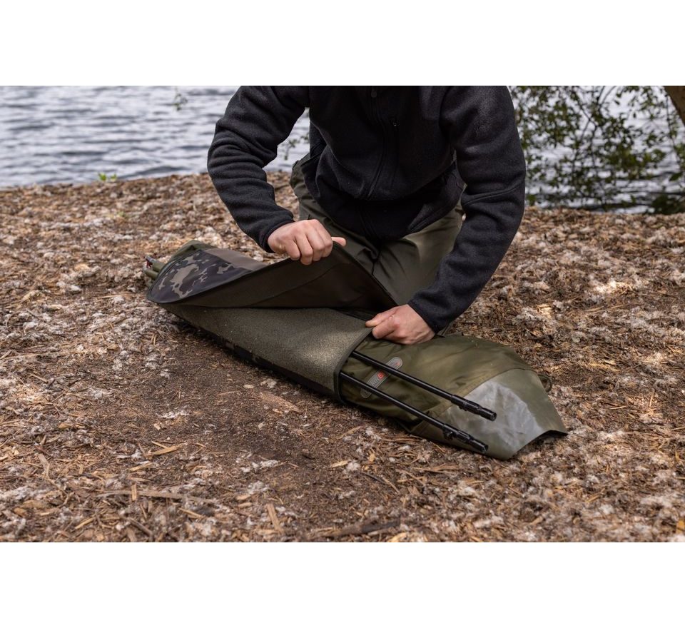Korda Compac Bivvy Wrap Dark Kamo