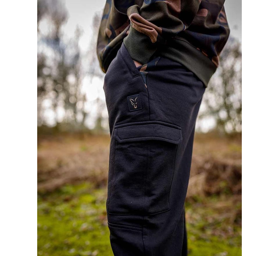 Fox Tepláky LW Black / Camo Combat Joggers