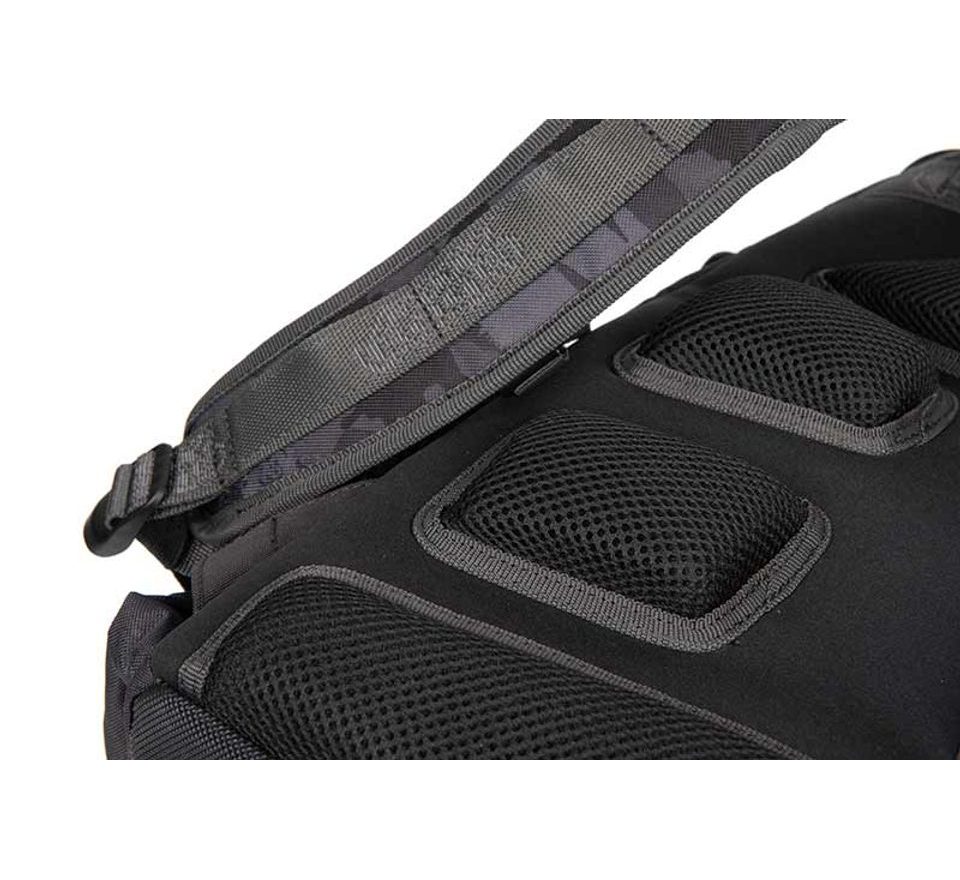 Fox Rage Batoh Camo Voyager Rucksack