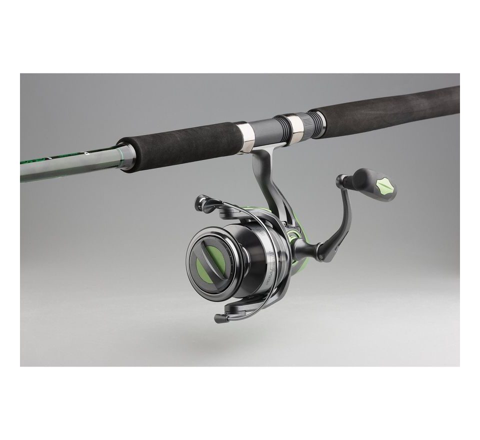 DAM Prut Full Cat XP Heavy-D 2,7m 150-250g + Naviják 8000