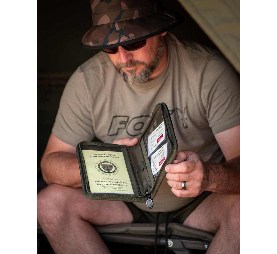 Fox Puzdro na doklady Camolite Licence Wallet