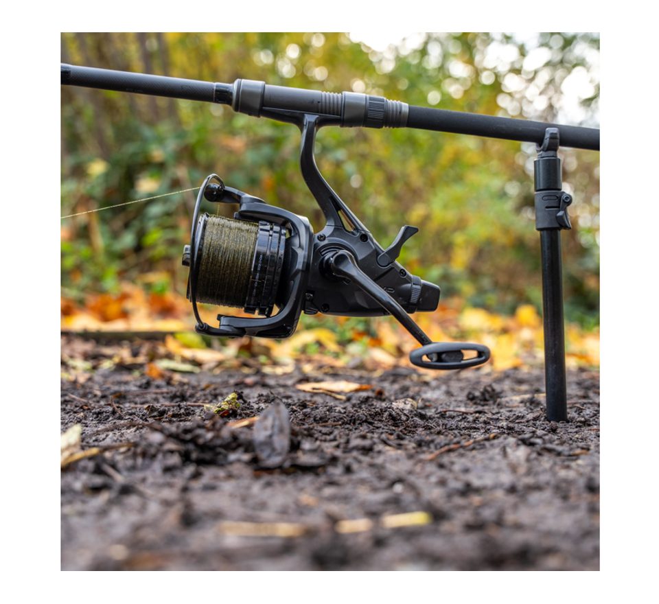 Avid Naviják Revolve 8000FS Reel