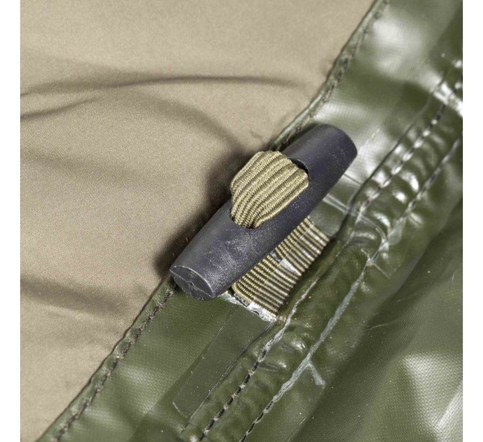 Nash Přehoz Indulgence Waterproof Bedchair Cover Camo Wide