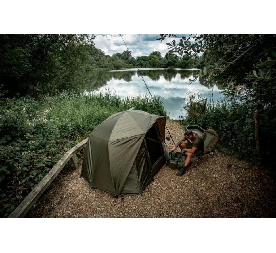 Trakker Kšilt + přehoz Tempest Brolly 100T Skull Cap Wrap