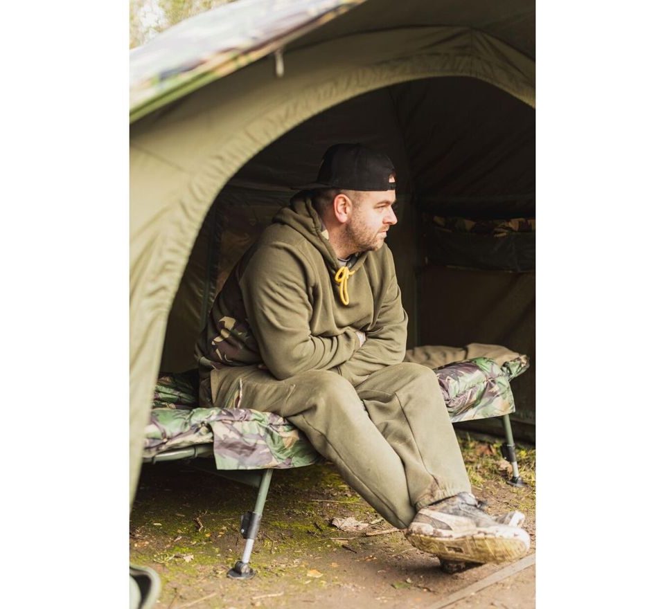 Wychwood Lehátko + spací vak Riot Tactical Compact 6 Leg Sleep System