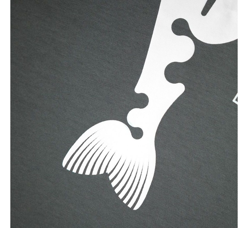 KUMU Tričko Rising Sun šedé