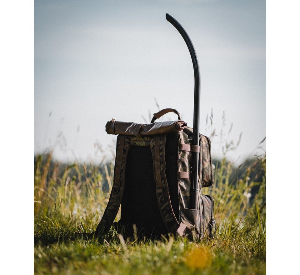 Giants Fishing Batoh Compact Rucksack