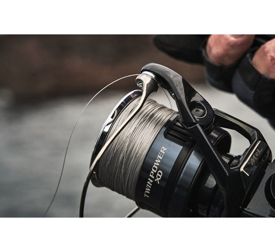 Shimano Naviják Twin Power XD FB 4000 PG