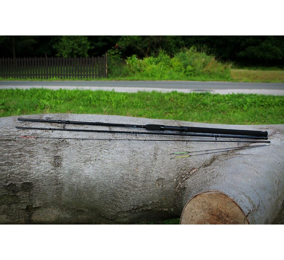 Giants Fishing Prut Black Method Feeder 10ft 40-90g