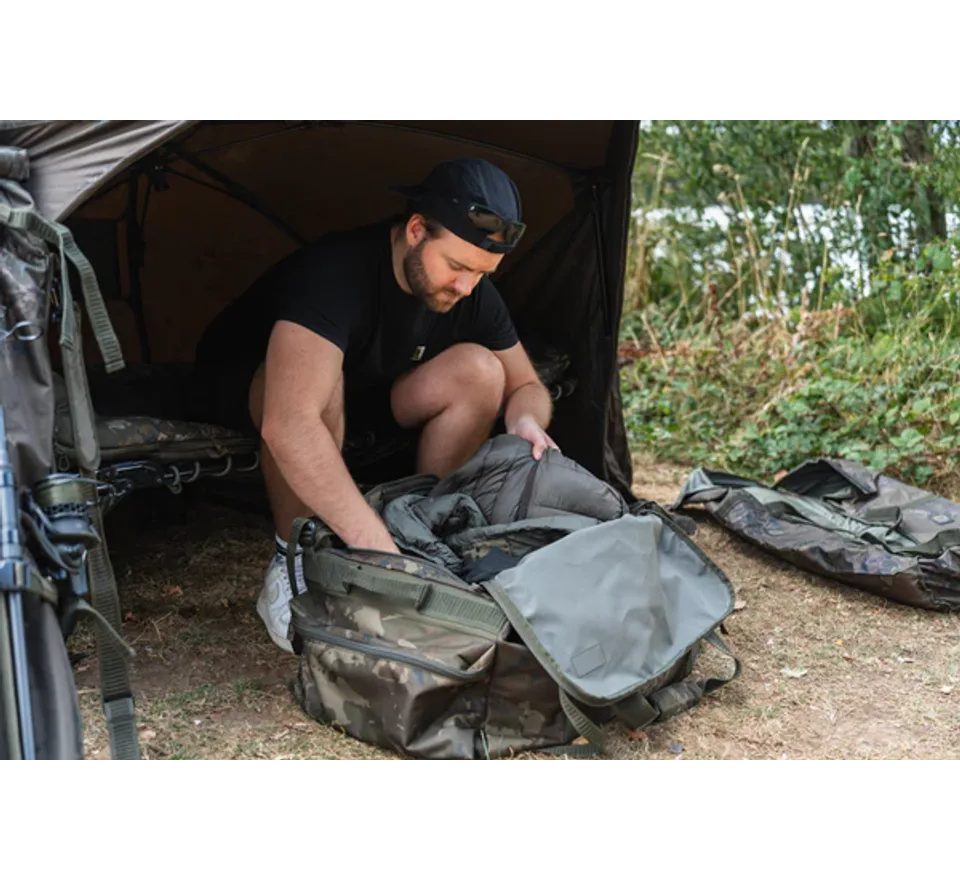 Nash Taška Subterfuge Duffel Bag Large 90l