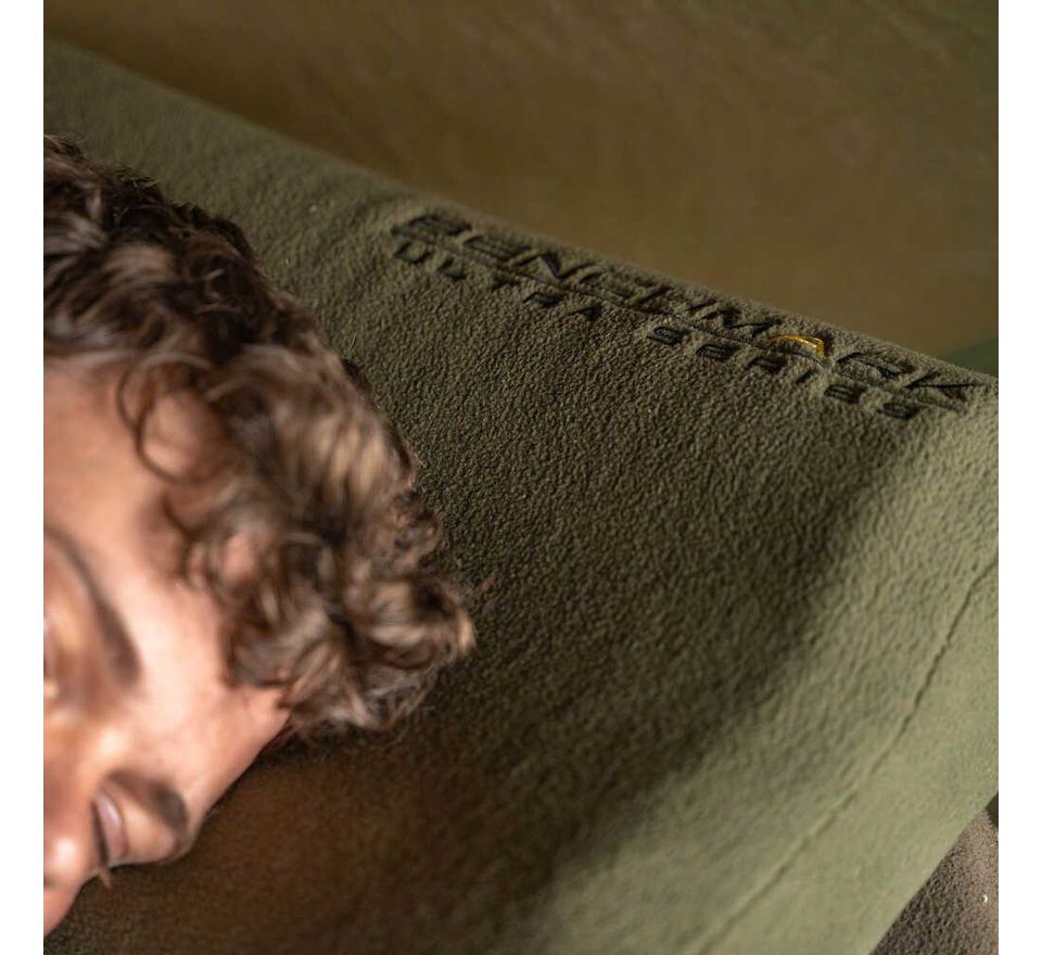 Avid Polštář Benchmark Ultra Memory Foam Pillow