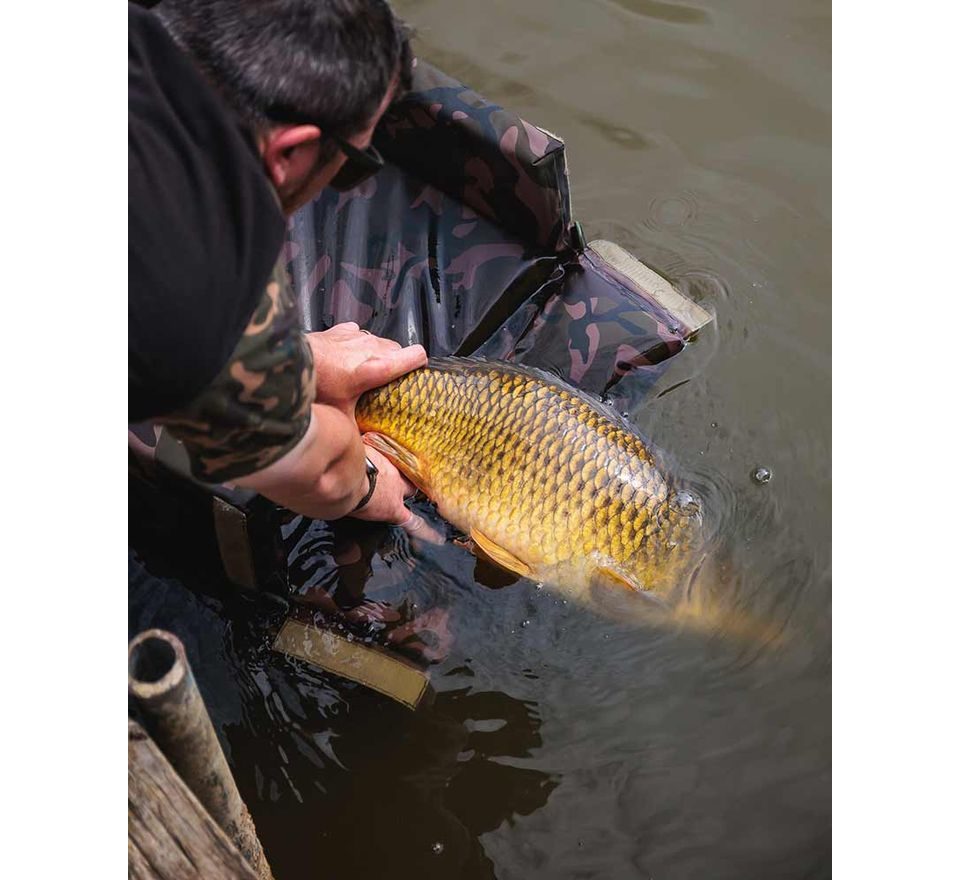 Fox Podložka Camolite Welded Flat Mat (with sides)