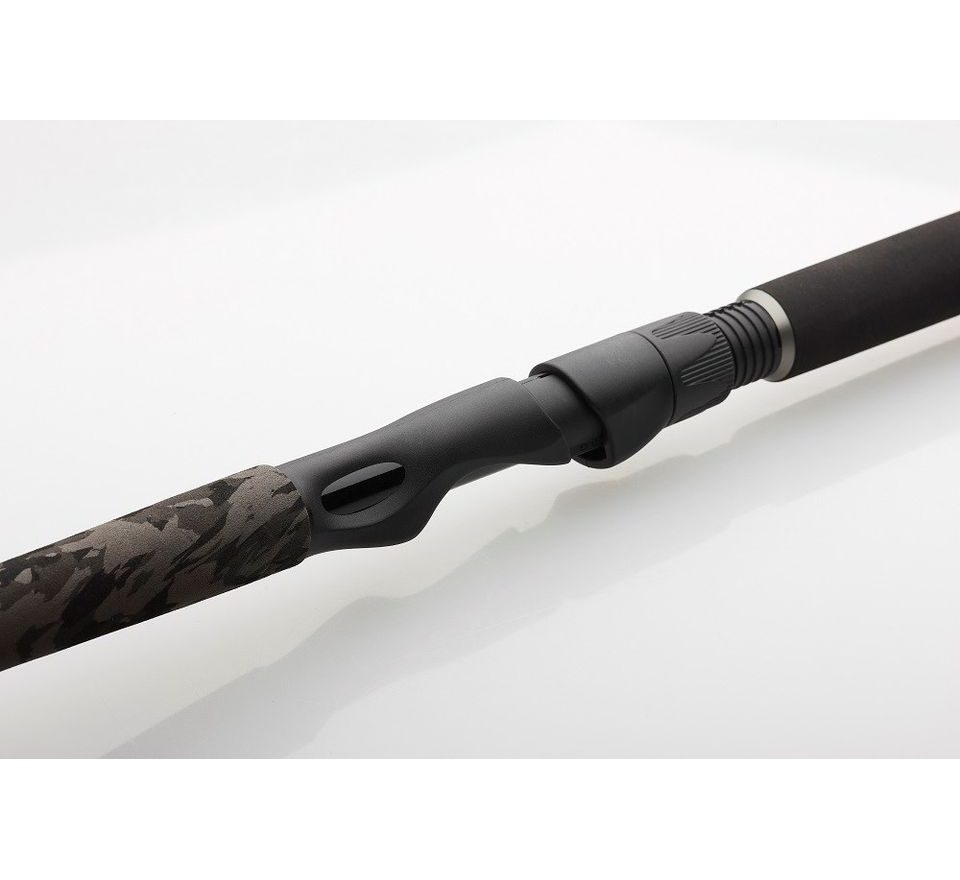 Madcat Prút Black Spin 2,1 m 40-150 g