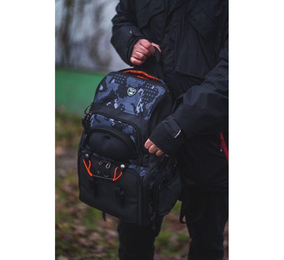 Giants Fishing Vláčecí batoh Spinning Rucksack Deluxe