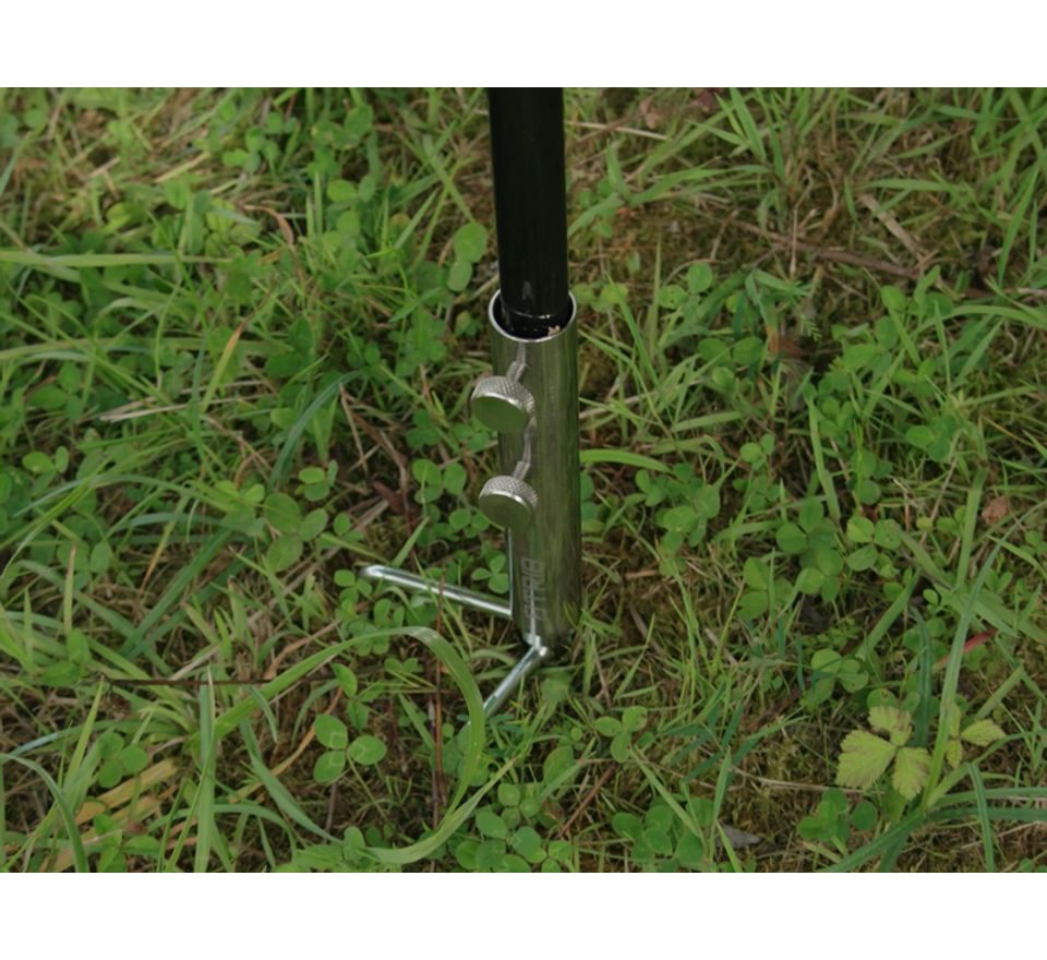 Delphin Nerezový zapichovací držák deštníku Trib