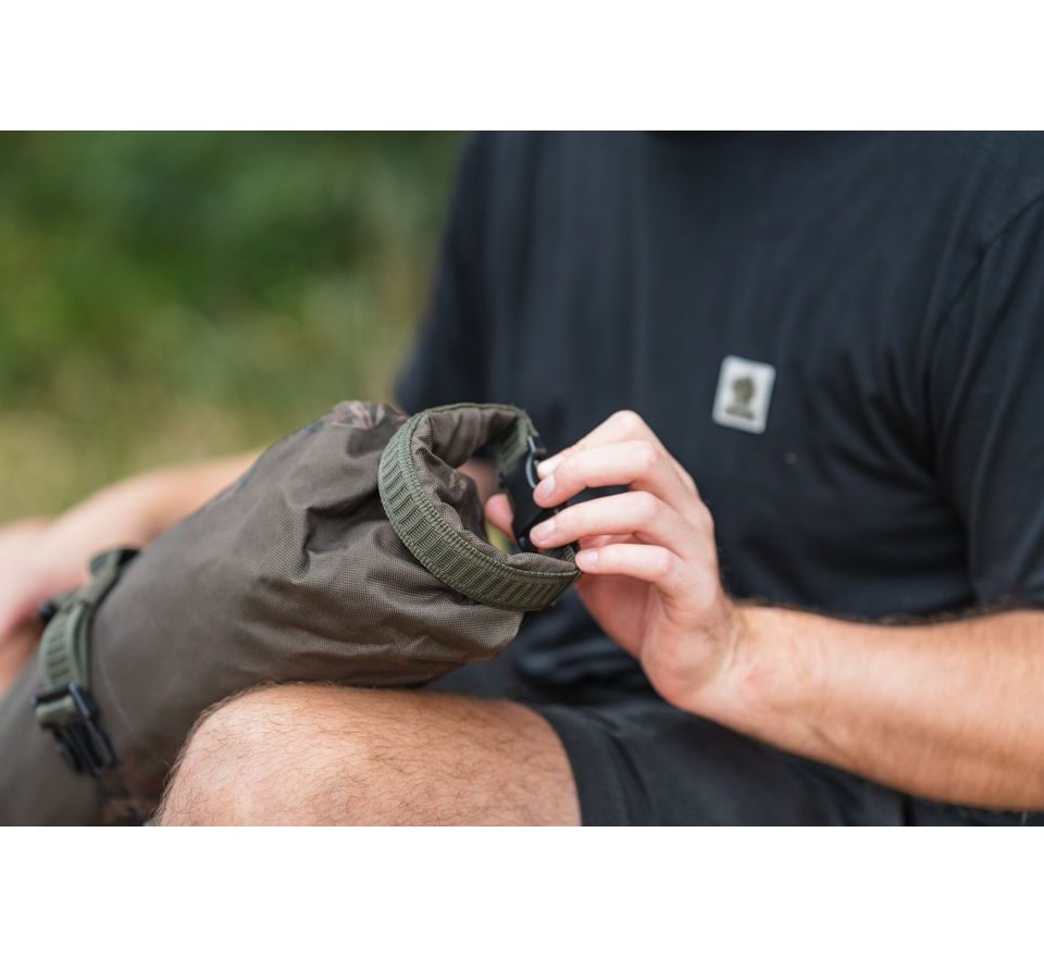 Nash Puzdro na prúty Scope Quiver