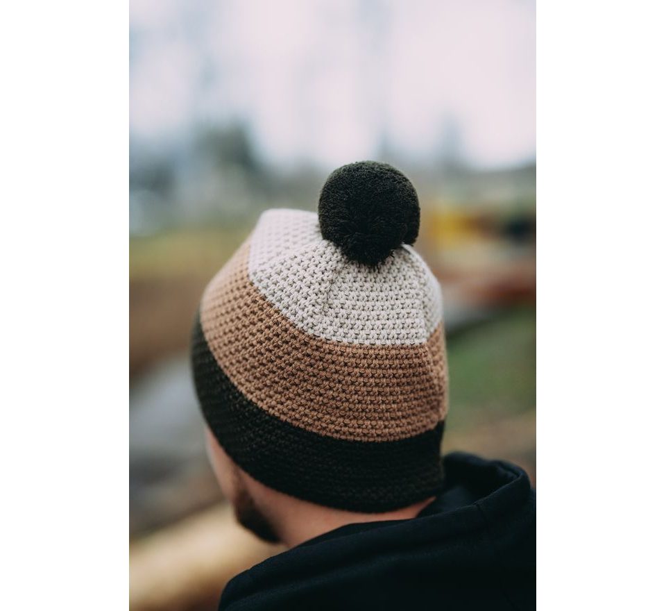 Giants fishing Zimní pánská čepice tříbarevná s bambulkou