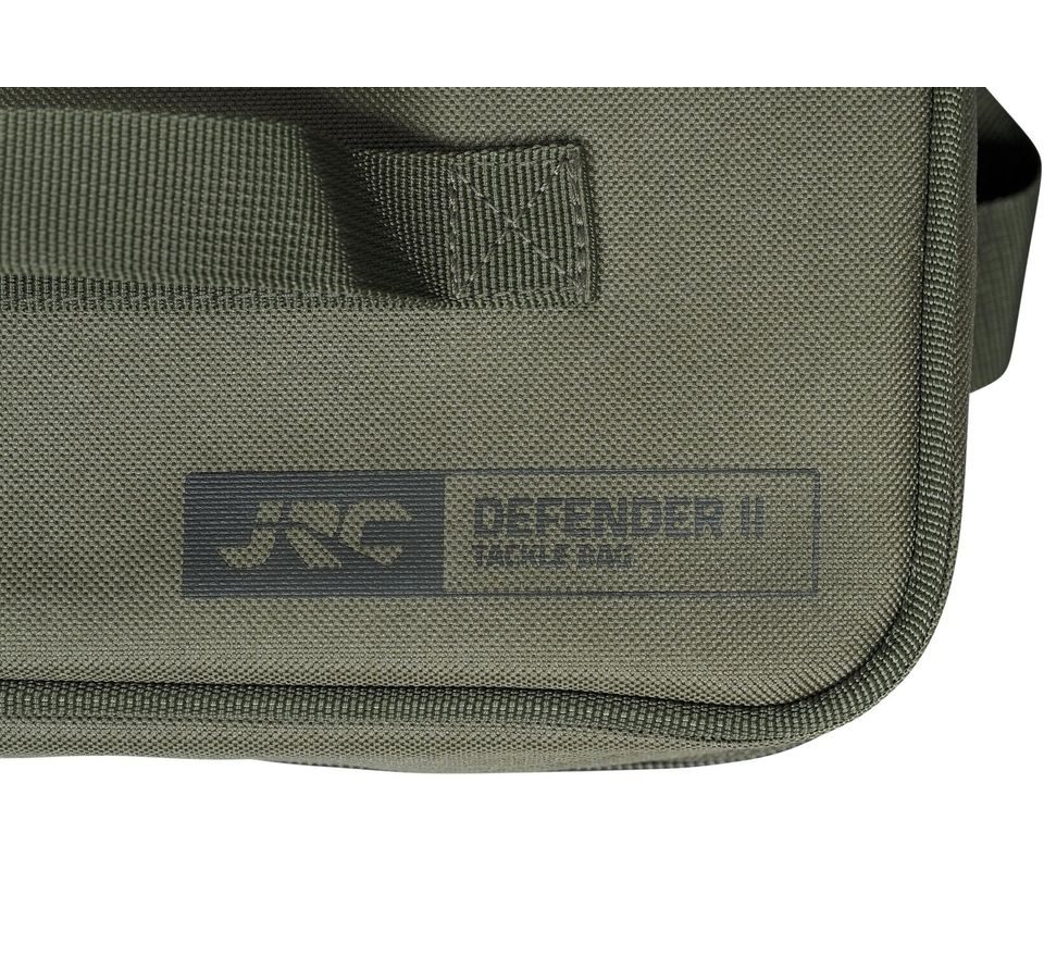 JRC Pouzdro Defender II Tackle Bag