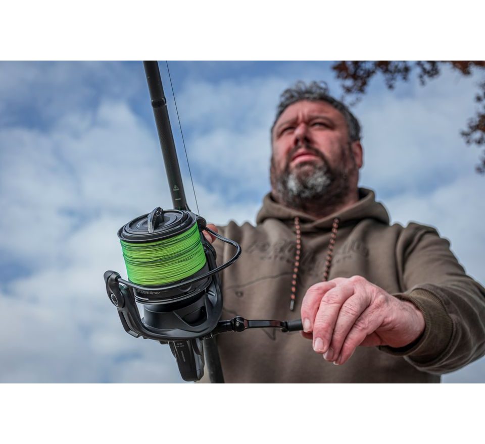 Penn Naviják Vantage 8000 Spod