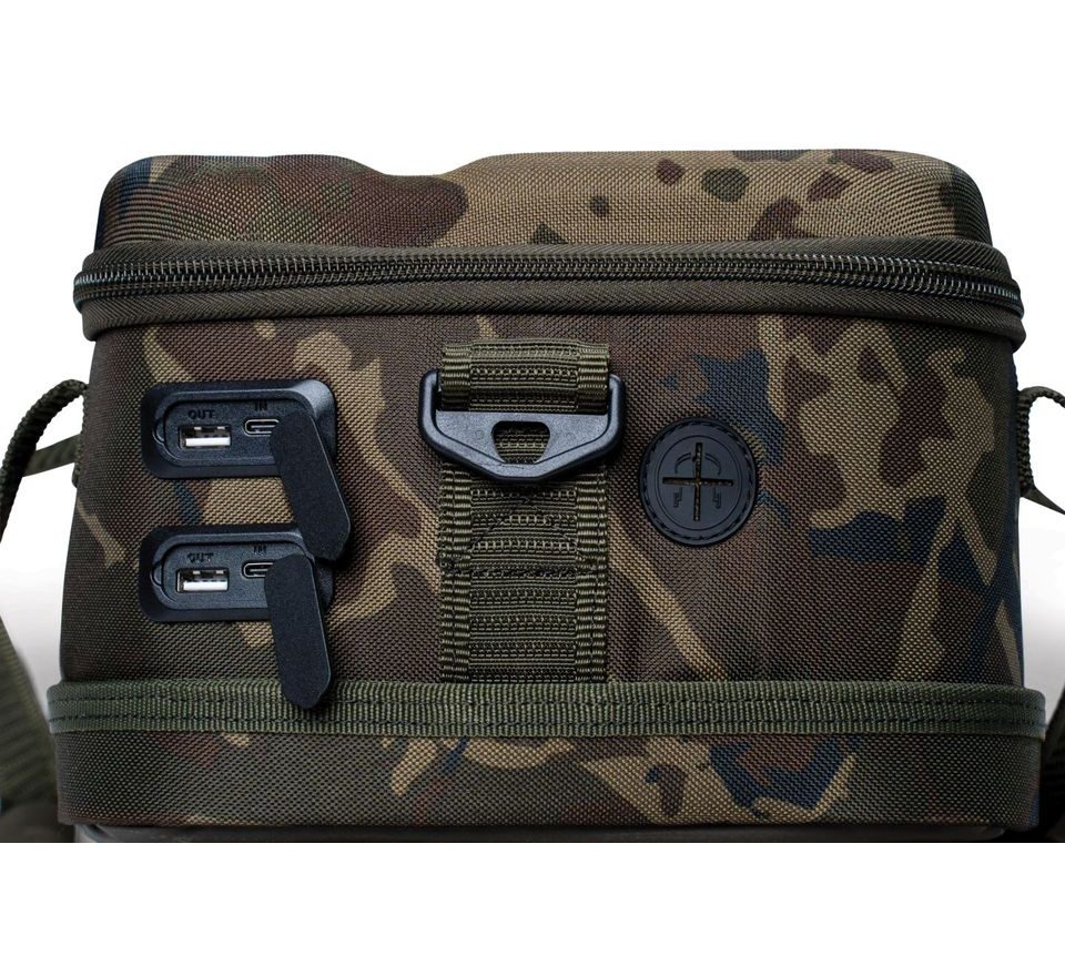 Nash Taška Subterfuge Hi Protect Tech Bag