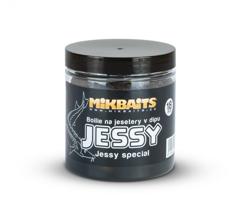 Mikbaits Boilie na jesetery v dipu Jessy special 250ml