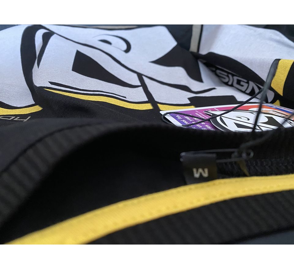 Hotspot Design Tričko Linear Catfish