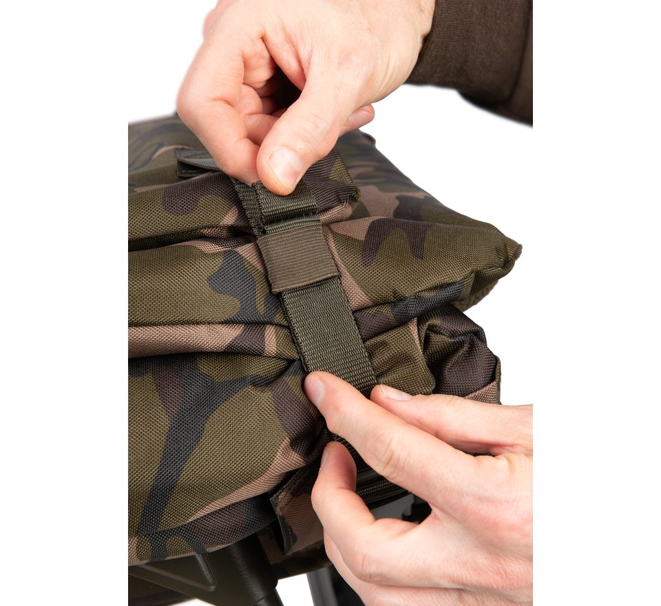 Fox Křeslo Super Deluxe Arm Chair