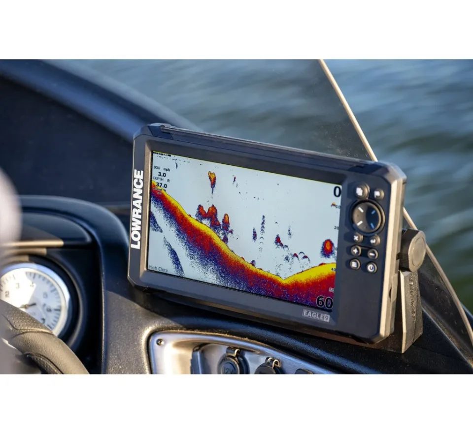 Lowrance Echolot Eagle 9 se sondou Tripleshot HD + baterie + nabíječka ZDARMA