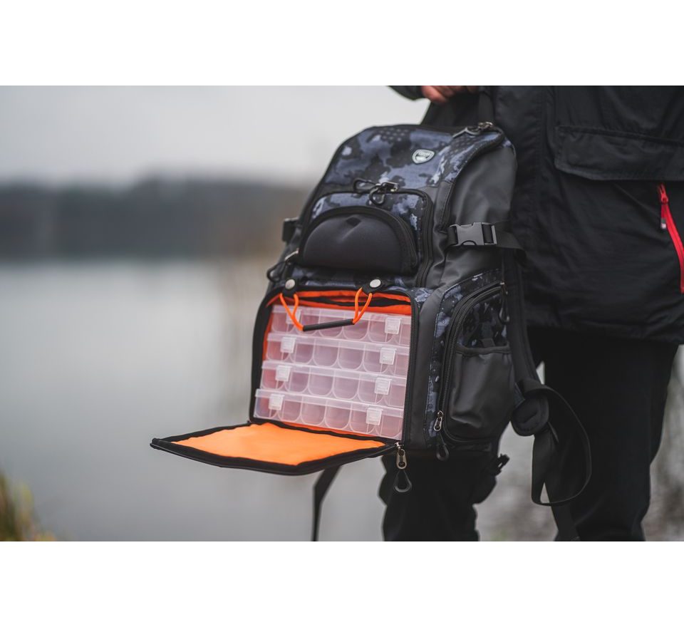 Giants Fishing Vláčecí batoh Spinning Rucksack Deluxe