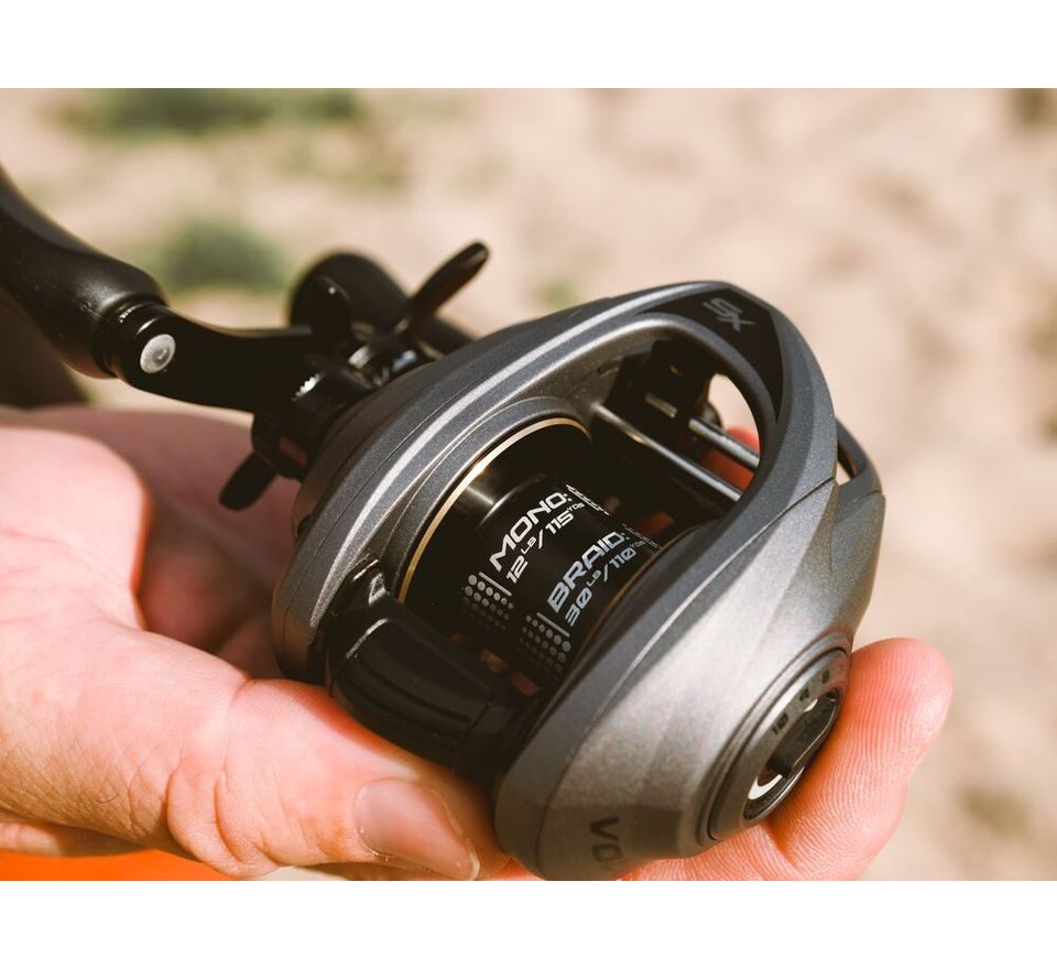 Abu Garcia Naviják Revo 5 X VoltiQ Low Profile VIQ