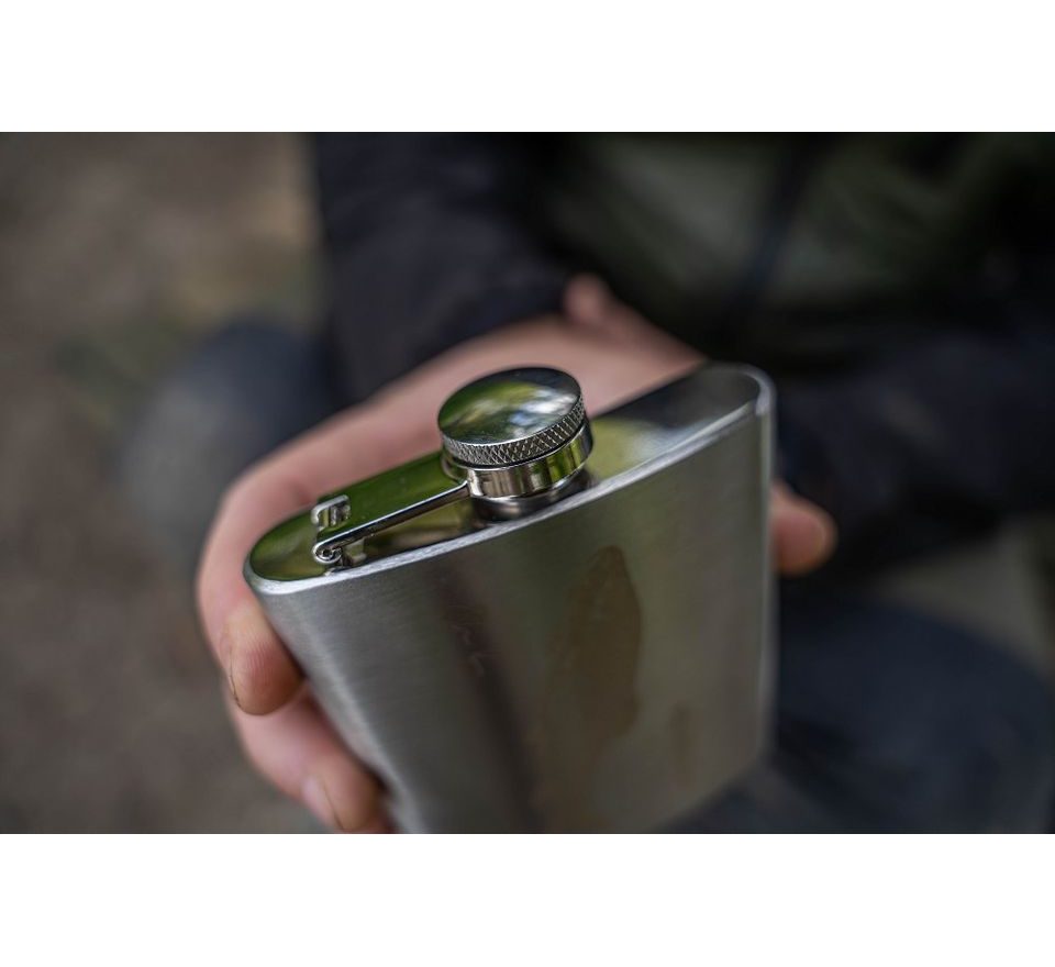 Korum Placatka Classic Hip Flask Barbel Parma 7oz