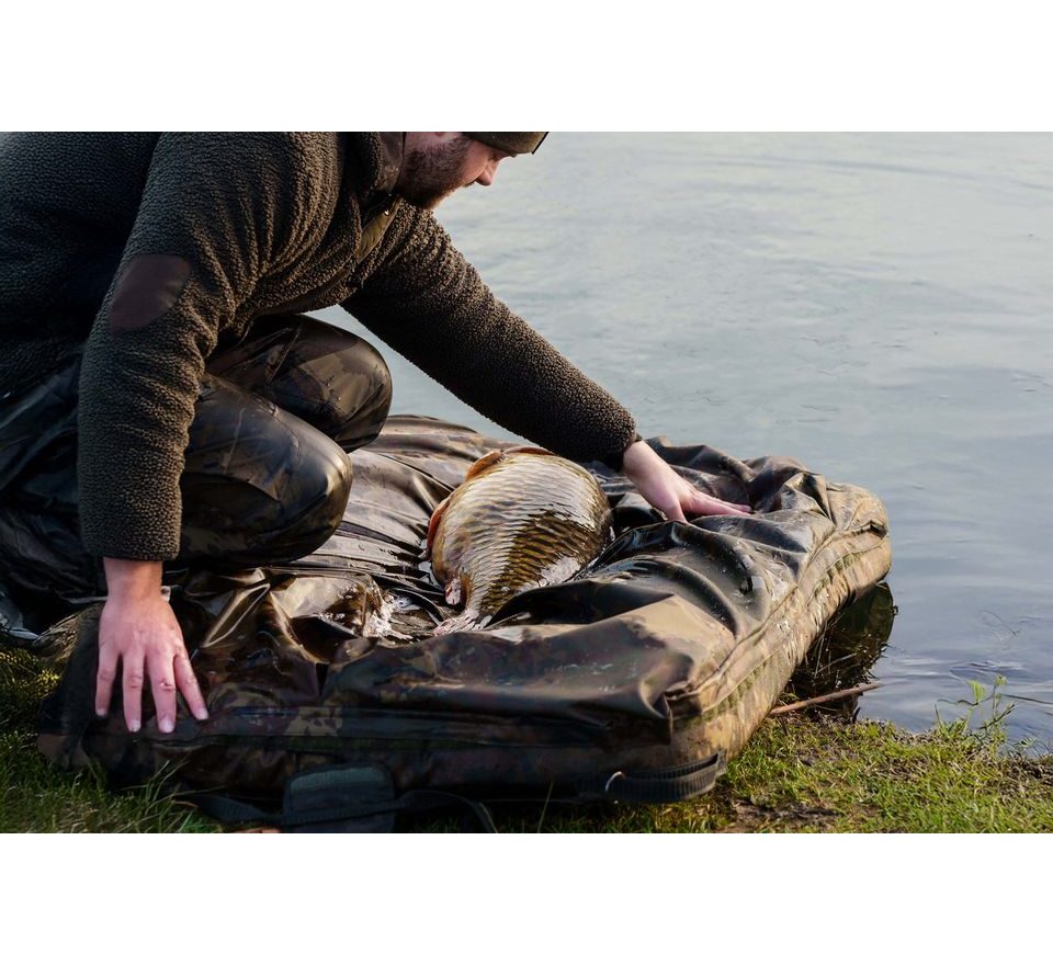 Nash Podložka Carp Care Deluxe Beanie Mat XL